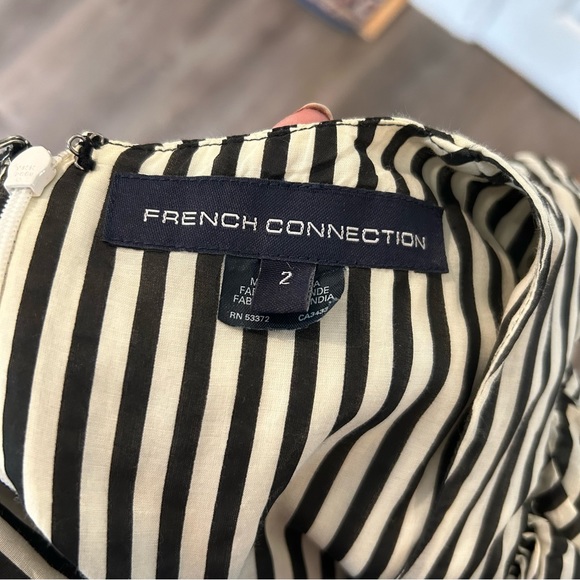 French Connection Striped Dress with Statement Sleeves | Size 2 - Picture 6 of 7